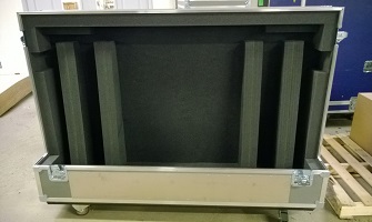 65-84" monitor shipping cases with removable front door