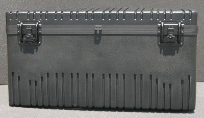 RR3725-18TWF Wheeled Case w/Foam RR3725-18TWF Wheeled Case w/Foam