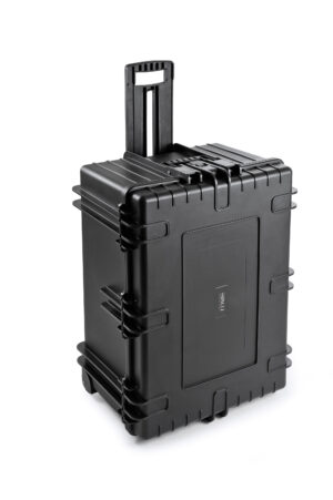B&W Type 7800 Outdoor Shipping Case, ID 30.3 x 21.3 x 15.0 B&W 7800 Shipping Case with wheels and pull out handle