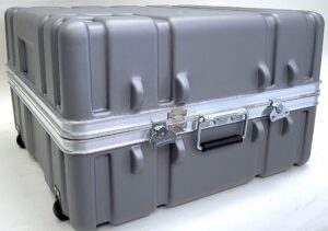 SW2424-13 Case with Wheels