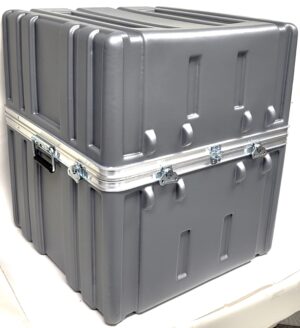SC2424-24T  Shipping Case w/ Removable Lid